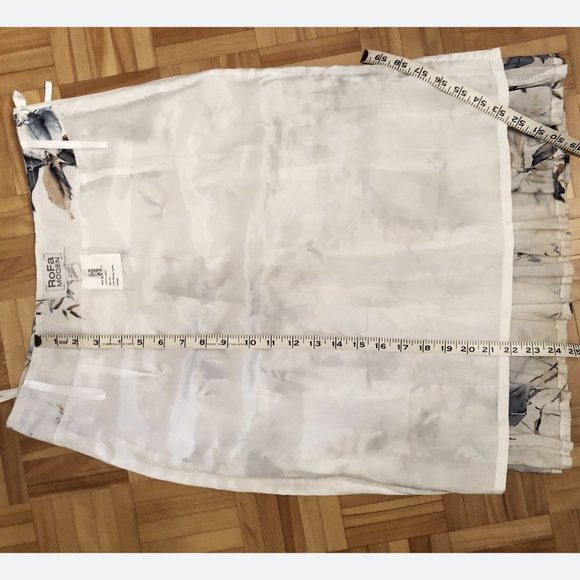 Floral Knee Length Skirt - Picture 15 of 15